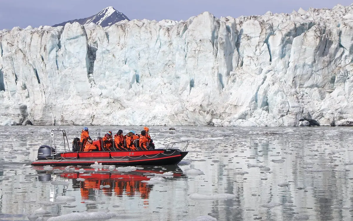 A glacier front on Svalbard seen from a boat